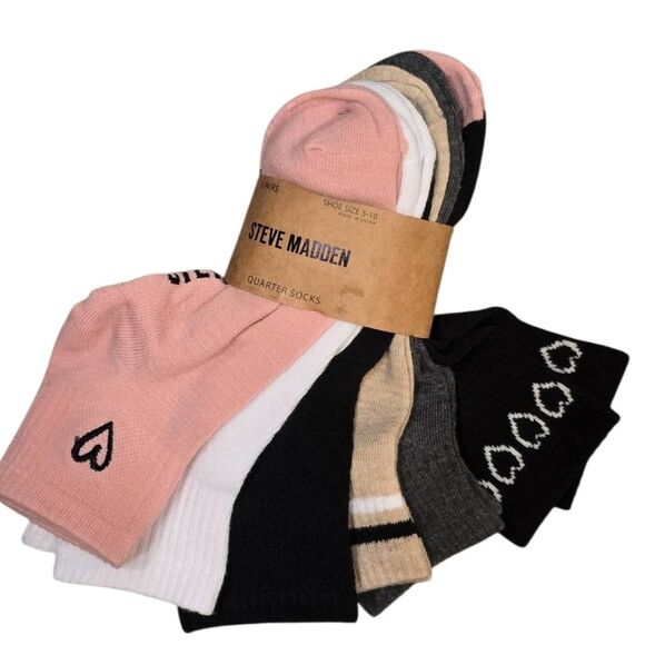 Steve Madden 6-PK Heart, Stripe, & Solid Quarter Socks - Picture 3 of 6